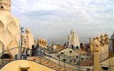 POZNÁVACÍ ZÁJEZDY - Španělsko - Barcelona - Casa Mila - střecha