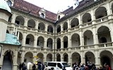 Kouzlo Štýrska rychlovlakem Railjet - Rakousko - Štýrsko - Štýrský Hradec (Graz) - Landhaus (Zemský dům),renesanční arkády, 1657,  Domenico dell´Allie
