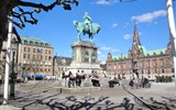 Poznávací zájezd - Švédsko - Švédsko - Malmo - socha Karla X. Gustava na náměstí Stortorget