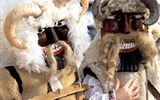 Karneval Busójárás v Moháči, termální lázně Harkány 2019 - Maďarsko - Mohács - tradiční lidové masky na masopustních slavnostech Busojárás