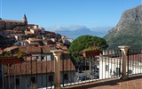 Kalábrie a Apulie, toulky jižní Itálií - Itálie - Maratea - kouzelné městečko se 44 kostely či kaplemi