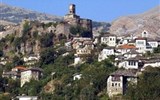 Krásy Albánie - Albánie - Gjirokastra, dobře dochované otomanské město