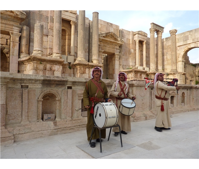 Velká cesta Izraelem a Jordánskem 2019 - Jordánsko - Jerash, jižní divadlo