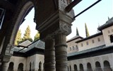 Andalusie a jarní překvapení - Španělsko - Andalusie - Granada, Alhambra, Patio de los Leones, zde bylo centrum rodinného života sultána