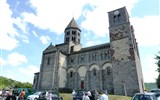 Poznávací zájezd - Auvergne - Francie - Auvergne - Saint Nectaire, postaven mnichy z La Chaise-Dieu z šedého trachytu