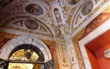 Poznávací zájezd - Vatikán - Řím - Vatikánská muza, místnosti jsou bohatě zdobeny špičkovými umělci své doby