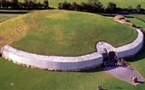 Poznávací zájezd - Irsko - Irsko - Brú na Bóinne - neolitická památka UNESCO