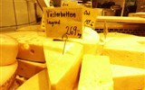 Poznávací zájezd - Skandinávie - Švédsko - sýr Västerbotten se vyrábí v městě Norrmejerier Burträsk na severu Švédska od roku 1872 a je výborný k vínu