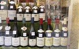 Burgundsko, Champagne, příroda, víno a katedrály - Francie - Beaujolais - Autun, špičková vína z Beaune a Chablis