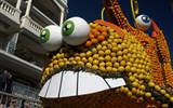 Karneval světel v Nice a festival citrusů v Mentonu - Francie - Menton, Corsi des Fruits d´Or, obří sochy z citrusů