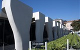 Kaňony a ostrovy jižní Francie, slavnost Médievales - Francie - Menton, muzeum Jeana Cocteau, 2008-11, architekt Rudy Ricciotti