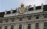 Vídeň, výstava Franz Joseph, Mikulov a víno Moravy - Rakousko - Vídeň - Hofburg, detail fasády