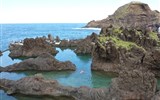 Madeira, zelený Silvestr 2016 - Madeira - Porto Moniz, moře s pomocí člověka vytvořilo systém chráněných jezírek s prohřátou vodou