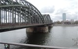 Vlakem do Kolína nad Rýnem za adventem  za uměním - Německo - Kolín n.R. - Hohenzollernbrücke, 1907-11, 3 mosty vedle sebe, 1220 vlaků za den