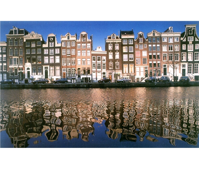 Krásy Holandska a květinové korzo - Holandsko - Amsterdam - země grachtů, obchodu, starých mistrů a jejich obrazů, kupeckých domů a to vše se odráží v duši místních lidí i na hladině kanálů