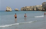 Bílé útesy poloostrova Gargano a památky Apulie 2019 - Itálie, Apulie, útesy