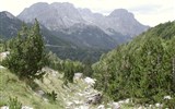 Srdcem Albánie na jih do bájného Butrintu - Albánie - hory tu jsou divoké a lákavé