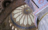 Istanbul, eurovíkend s průvodcem - Turecko - Istanbul - Modrá mešita, interiér