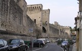 Pohodová Provence i pro gurmány za gastronomií a vínem - Francie, Provence, Avignon, městské hradby