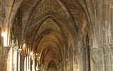 Lisabon, královská sídla a krásy pobřeží Atlantiku a Porto - Portugalsko - Lisabon - křížová chodba kláštera sv.Jeronýma ve vrcholné gotice