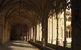 Portugalsko, země mořeplavců, vína a slunce - Portugalsko - Lisabon - klášter sv.Jeronýma, křížová chodba v manuelské stylu pozdní gotiky