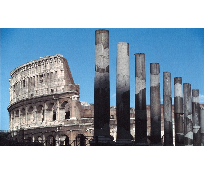 Řím a Neapolský záliv 2019 - Itálie - Řím - Colosseum
