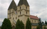 Poznávací zájezd - Sárvár - Maďarsko - Zadunají - Ják - románský opatský kostel sv.Jiří,  místy s gotickými prvky