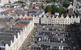 Pikardie, toulky v Ardenách, koupání v La Manche 2020 - Francie - Pikardie - Arras, Place des Héros, pohled z věže radnice