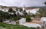 Poznávací zájezd - Kanárské ostrovy - Španělsko - Kanárské ostrovy - jedno z bílých městeček ve vnitrozemí