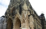 Champagne, UNESCO, víno, katedrály a středověká slavnost Médievales 2020 - Francie - Champagne - Remeš, katedrála Notre Dame de Reims, byli zde korunováni fr.králové od 12.stol