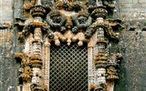 Poznávací zájezd - Portugalsko - Portugalsko - Tomar - světoznámé okno Kapituly ve stylu manuelské pozdní gotiky, 1510-13, Diego de Arruda