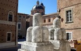 Poznávací zájezd - Marche - Itállie - Marche - Urbino, Palazzo Ducale, východní veduta
