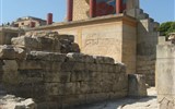 Poznávací zájezd - Kréta - Řecko - Kréta - Knossos - část rekonstrukce A.Evanse minojského král.paláce