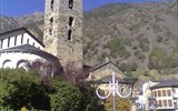 Poznávací zájezd - Andorra - Andorra - hlavní město Andora la Vella leží v hlubokém údolůí