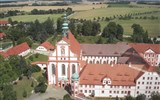 Velikonoce v Lužici, křižácké jízdy a zahrady 2020 - Německo - Pančicy Kukow - cisterciácký klášter Hvězdy Panny Marie, založen 1248
