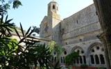 Poznávací zájezd - Languedoc - Francie - Languedoc - Abbaye de Fontfroide, kostel z roku 1157