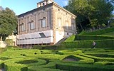 Nejkrásnější zahrady krajů Lazio a Umbrie, Den květin ve Viterbu 2020 - Itálie - Lazio - Vila Lante, Palazzino Montalto, vybudované Alessandrem Montalto,1587-90