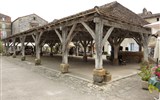 Poznávací zájezd - Périgord - Francie - Gaskoňsko - Monpazier, původní tržnice ze 16.století