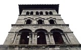 Kouzelná příroda Jury a památky UNESCO Franche-Comté 2020 - Francie - Franche-Comté - Vienne, St.Pierre, románská věž  přistavěná k bazilice koncem 12.století