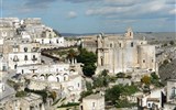 Poznávací zájezd - Apulie a Kalábrie - Itálie - Kalábrie - Matera, čtvrt Sassi, klášter sv.Augustina, 1592-4