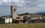 Gurmánské Toskánsko a oblast Chianti 2020 - Itálie - Toskánsko - Coltibuono, klášter San Lorenzo založen 1051 benediktínskými mnichy, v překladu název Dobrá úroda