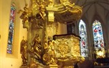 Krásy Vídeňského lesa, jeskyně, soutěsky a slavnost vína Požitkářská míle 2020 - Rakousko - Baden, W.A.Mozart 1791 věnoval Ave Verum zdejšímu regenschorimu A.Stollovi a zde v kostele také poprvé hráno