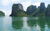 Poznávací zájezd - Vietnam - Vietnam - Dračí zátoka (Ha Long) v Tonkinském zálivu, vápencový kras v moří, přes 2.000 ostrůvků