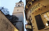 Švýcarsko, nočním vlakem do Curychu, eurovíkend Luzern - Švýcarsko - Curych - St.Peter, věž  po 1. patro románská, 1450 dostavěna goticky.