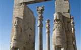 Poznávací zájezd - Írán - Irán - Persepolis - Brána všech národů, dal vystavět Xerxes I. (Wiki-Ggia)
