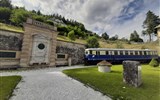 Semmering - dráha UNESCO, vlak Salamander, termály a čokoládový ráj 2020 - Rakousko - Semmeringbahn, 41,8 km, první vysokorská železnice světa (foto A.Frčková)