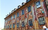 Lázeňský trojúhelník, Francké Švýcarsko a Smrčiny 2020 - Německo - Bamberg, radnice, fasádní malby 1755 J.Anwander, zobrazují alegorické scény