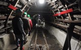 Sedm divů Slezska vlakem 2020 - Polsko - Zabrze - důl Quido,podzemní chodby jsou zabezpečeny kovovou výztuží, tzv hajcmany