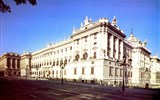 Poznávací zájezd - Madrid - Španělsko - Madrid - Palazio Real, královský palác z let 1734-60 podle vkusu Karla III. a IV., současný král zde nesídlí