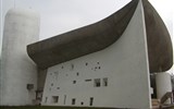 Kouzelná příroda Jury a památky UNESCO Franche-Comté 2020 - Francie - Franche-Comté - Ronchamps, Corbusierova kaple Notre Dame